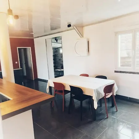 Maison Accueillante A Avec Jardin Holiday home Chalons-en-Champagne